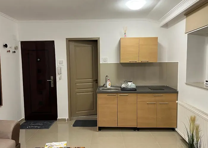 Holidays アパート