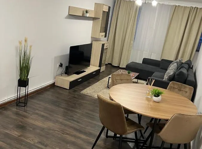 Holidays * クルージュ＝ナポカ