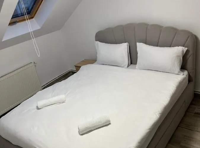 Holidays アパート *